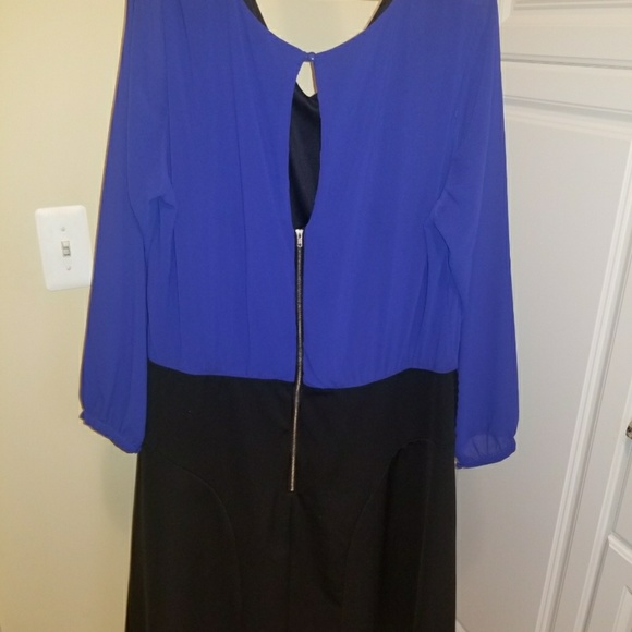 Upscale after five dress - Picture 3 of 3